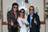 Graceland Wedding Chapel  Vegas Photos on Elvis Wedding At Graceland Wedding Chapel In Las Vegas 118062 Jpg