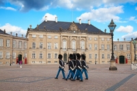 Recorrido panorámico por la ciudad de Copenhague con Tivoli Gardens