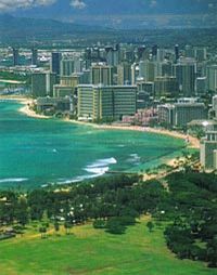 Oahu Day Trip: Pearl Harbor, Honolulu and Punchbowl from Maui
