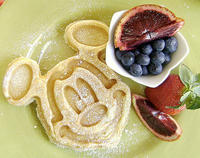 Desayuno con personajes de Disney en el Chef Mickey's del Disney Contemporary Resort