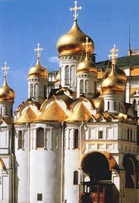 Kremlin Grounds, Cathedrals and Patriarch's Palace Tour from Moscow