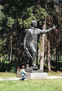 Private Grutas Park Tour - The Park of Soviet Sculptures