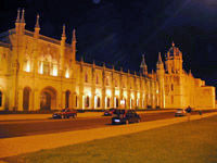 Private Tour: Panoramic Lisbon by Night