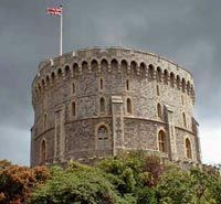 Windsor Castle and Runnymede Half-Day Trip from London