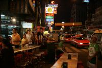 Bangkok Chinatown and Night Markets Small-Group Tour including Dinner 
