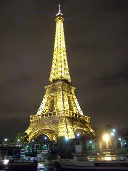 Eiffel Tower Seine Night Pictures on Photos  Eiffel Tower  Seine River Cruise And Paris Illuminations Night