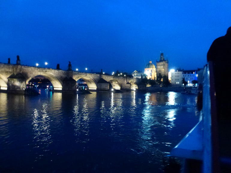 Prague By Night - Coach And Cruise