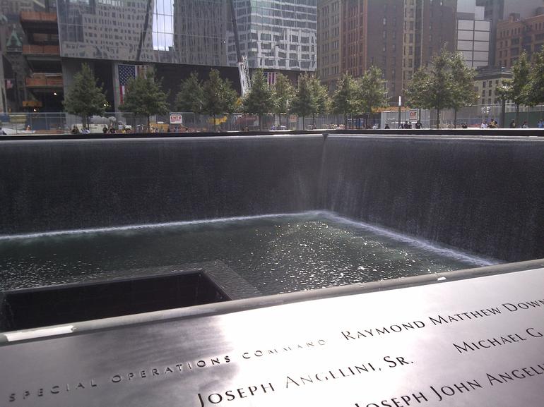 9-11-memorial-photo_1690826-770tall.jpg
