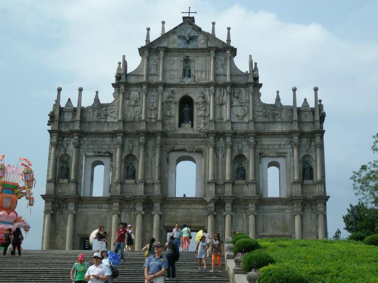 Click to see more reviews of Macau Day Trip from Hong Kong from Viator!