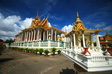 Silver Pagoda (Wat Preah Keo)  