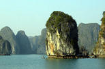 Save 41%: Halong Bay Small Group Adventure Tour including Cruise, from Hanoi by Viator