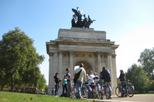 Save 10%: London Super Saver: Royal London Bike Tour plus Evening Walking Tour with Fish and Chips Dinner by Viator