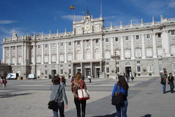 Madrid City Sightseeing and Royal Palace Tour