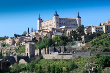 Madrid Super Saver: Toledo and Aranjuez Royal Palace Day Trip from Madrid
