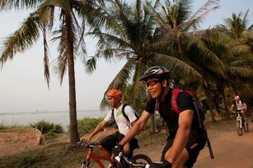 Angkor Wat Walking & Biking Tours