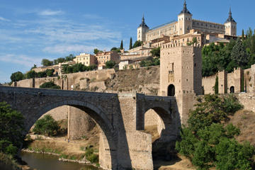 Independent Toledo Day Trip: Toledo Card and High-Speed Train Transport from Madrid