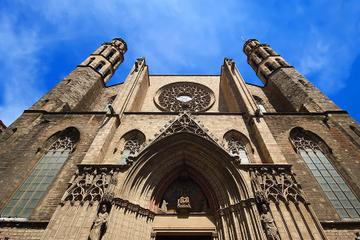 'The Cathedral of the Sea' Walking Book Tour in Barcelona