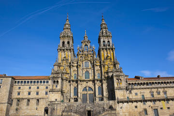 5-Day Galicia Tour: Santiago de Compostela to Allariz