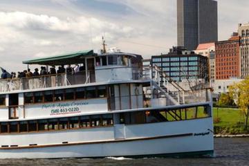 Picture of Hudson River Sightseeing Cruise from Albany