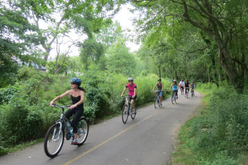 Picture of Long Island Independent Bike Tour with Opt. Boxed Lunch/Picnic