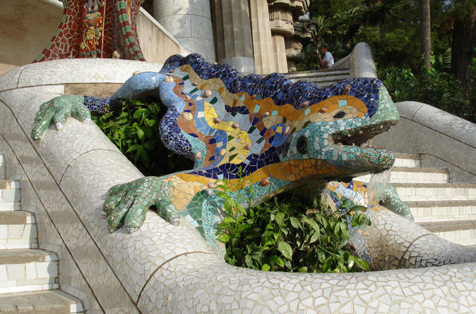 Gaudi's Park Guell Guided Walking Tour