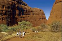 3-Day Alice Springs to Uluru (Ayers Rock) Highlights Tour including Sounds of Silence Dinner