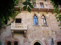 Verona and Lake Garda Day Trip from Milan