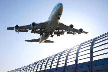 Private Arrival Transfer: Guangzhou Baiyun International Airport to Hotel