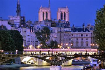 Dinner Cruise on the Seine River with Hotel Pickup