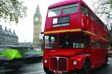 Vintage Double Decker London Tour with Thames Cruise