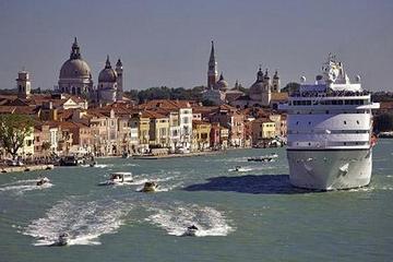Venice Arrival Transfer: Cruise Port to Central Venice