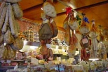 Private Tour: Gourmet Walking Tour of Bologna - Pasta, Mortadella and Chocolate