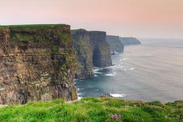 3-Day Cork, Blarney Castle, Ring of Kerry and Cliffs of Moher Rail Trip