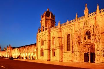 Private Tour: Panoramic Lisbon by Night