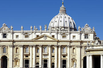 Skip the Line: Vatican Museums with St Peter’s, Sistine Chapel and Small-Group Upgrade