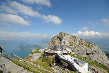 2-Day Mt Pilatus and Swiss Alps Tour from Zurich