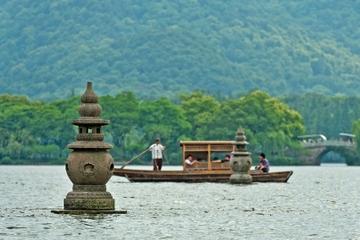 Hangzhou Your Way: Private Full-Day Hangzhou City Transport with Optional Guide