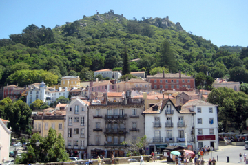Lisbon Super Saver: 2-Day Sintra, Cascais, Fatima, Nazare and Obidos Small-Group Day Trips
