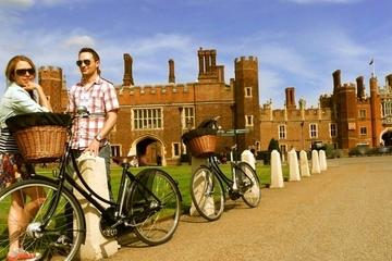 Hampton Court Palace Bike Tour from London